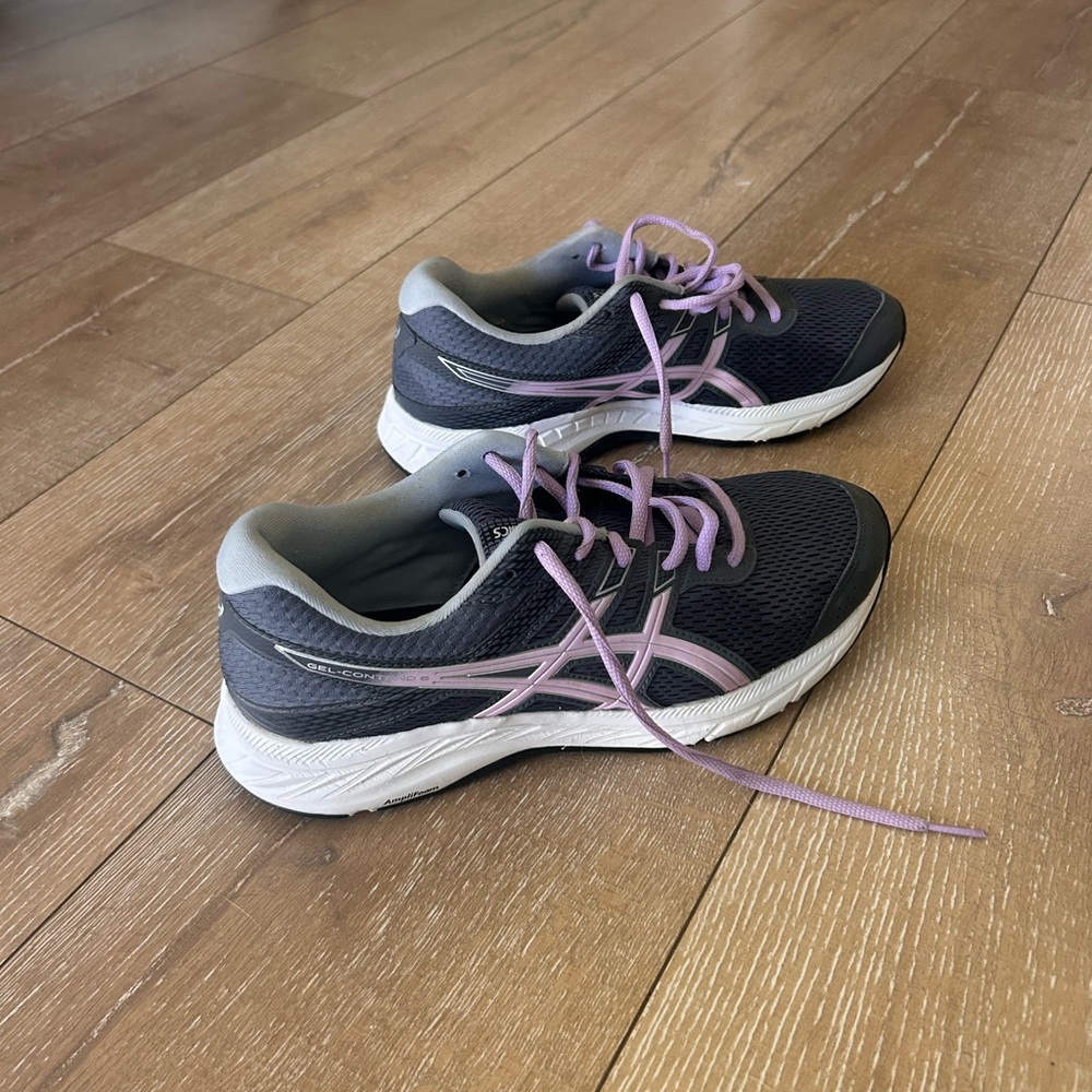 Asics Women's Black and Purple Athletic Shoes